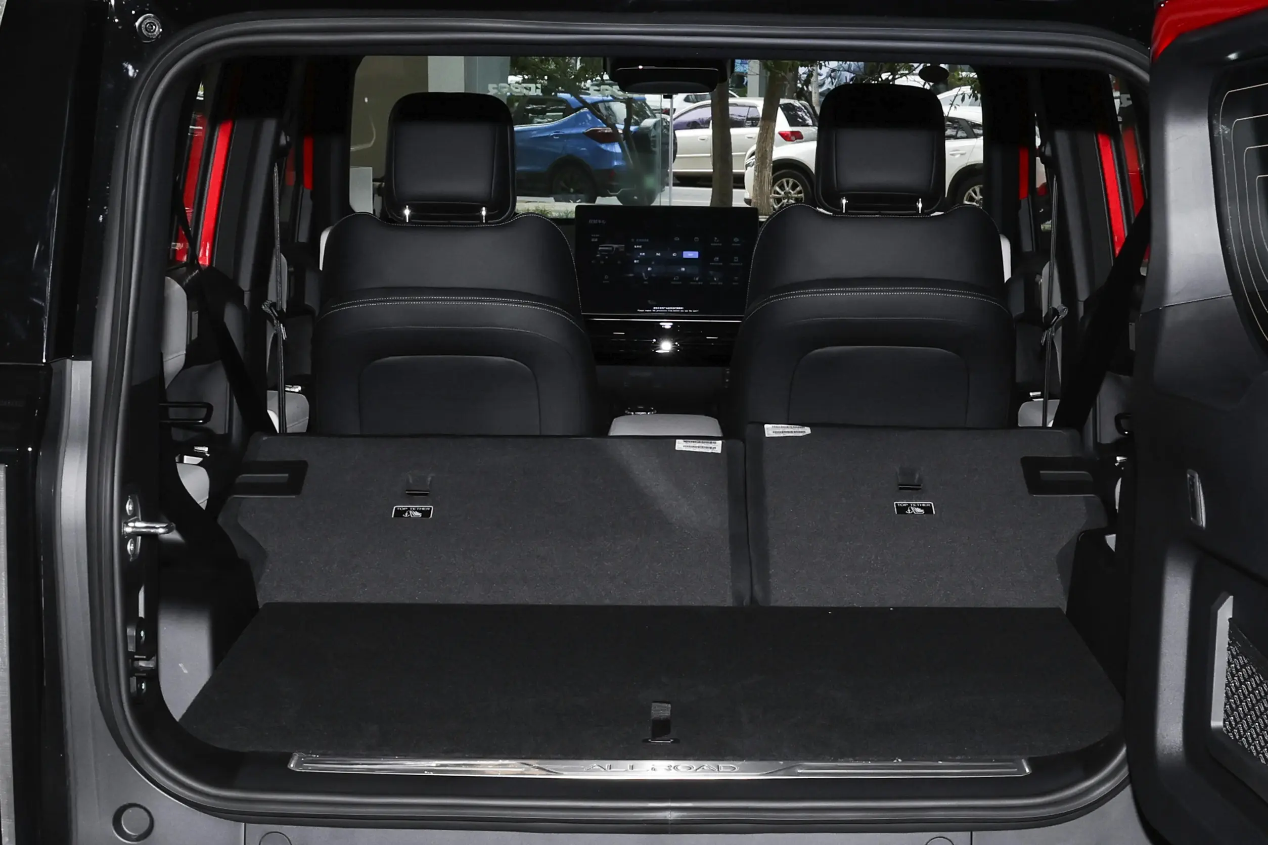 Chery-iCAR-03T-2024-space-4
